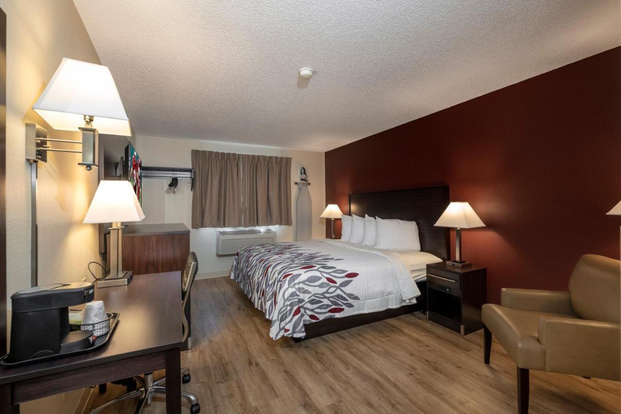 Red Roof Inn Greensburg Eksteriør bilde