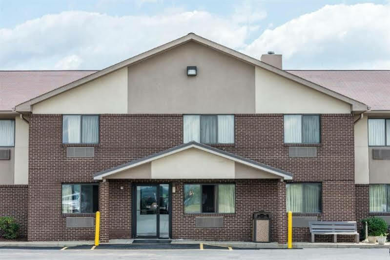 Red Roof Inn Greensburg Eksteriør bilde